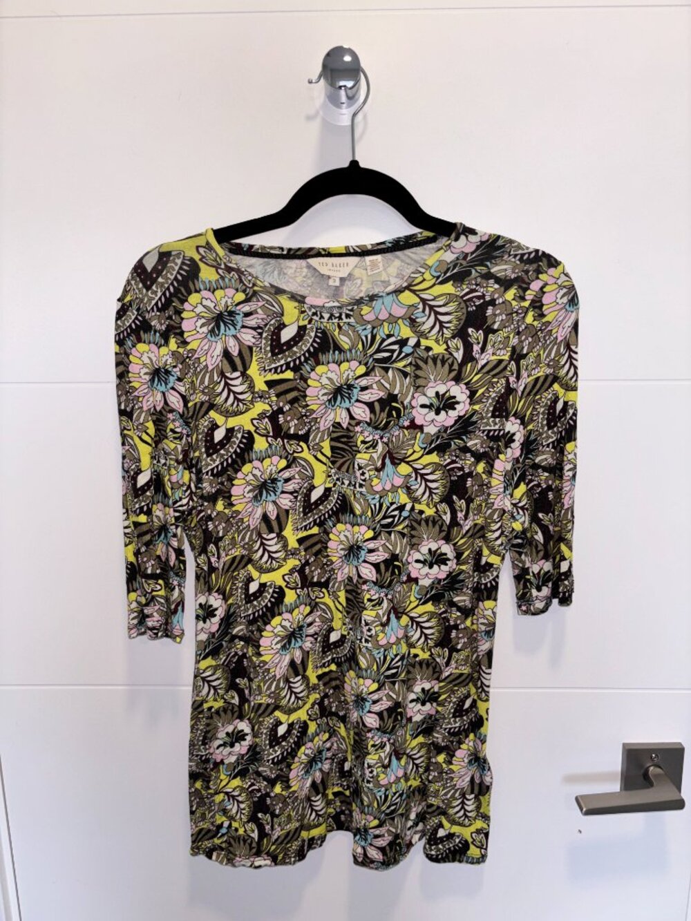 Ted Baker London Floral Print Tunic Top size Medium
